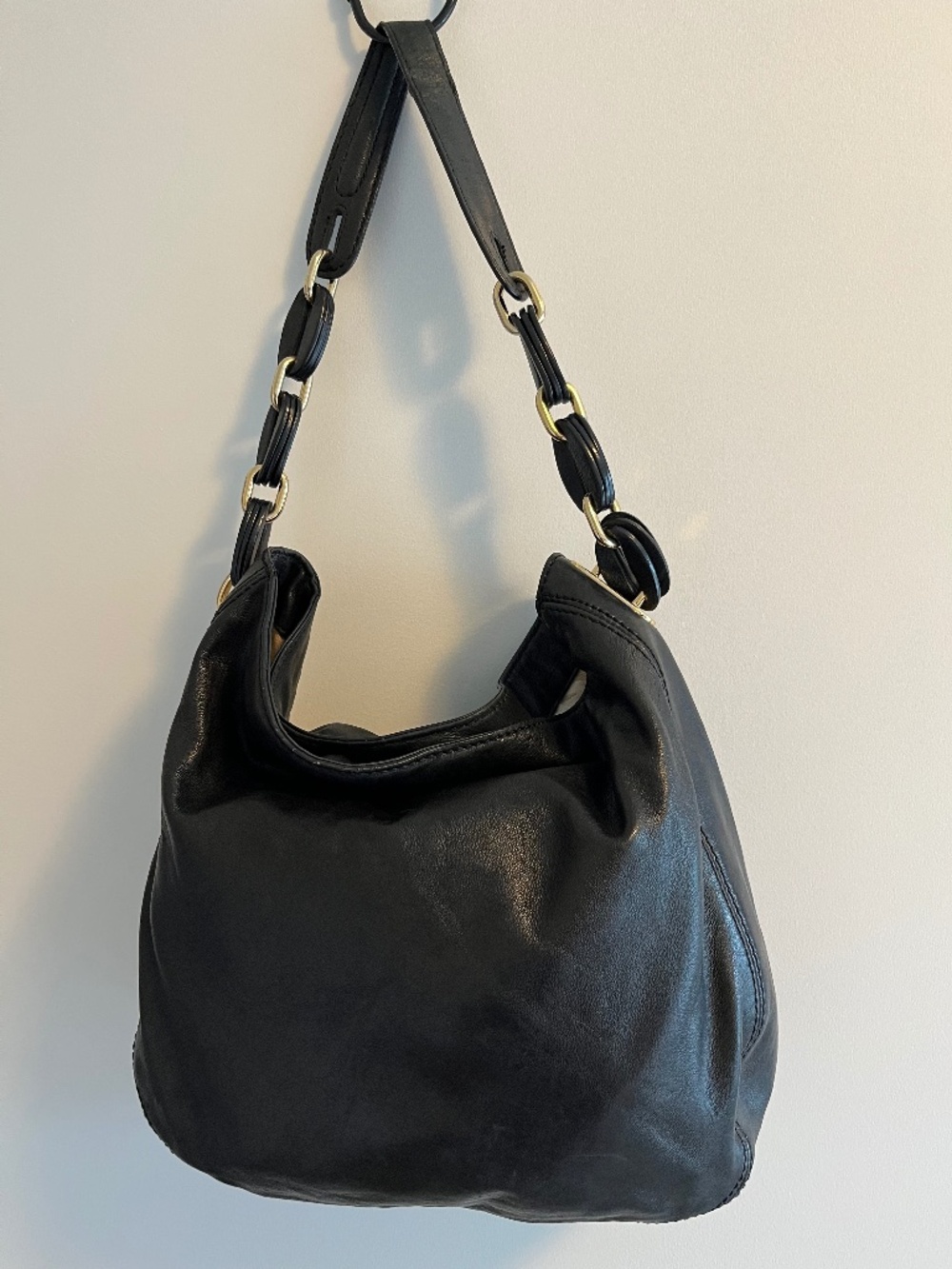 Vintage Michael Kors Leather Hobo Bag (Style B-1002) in Black